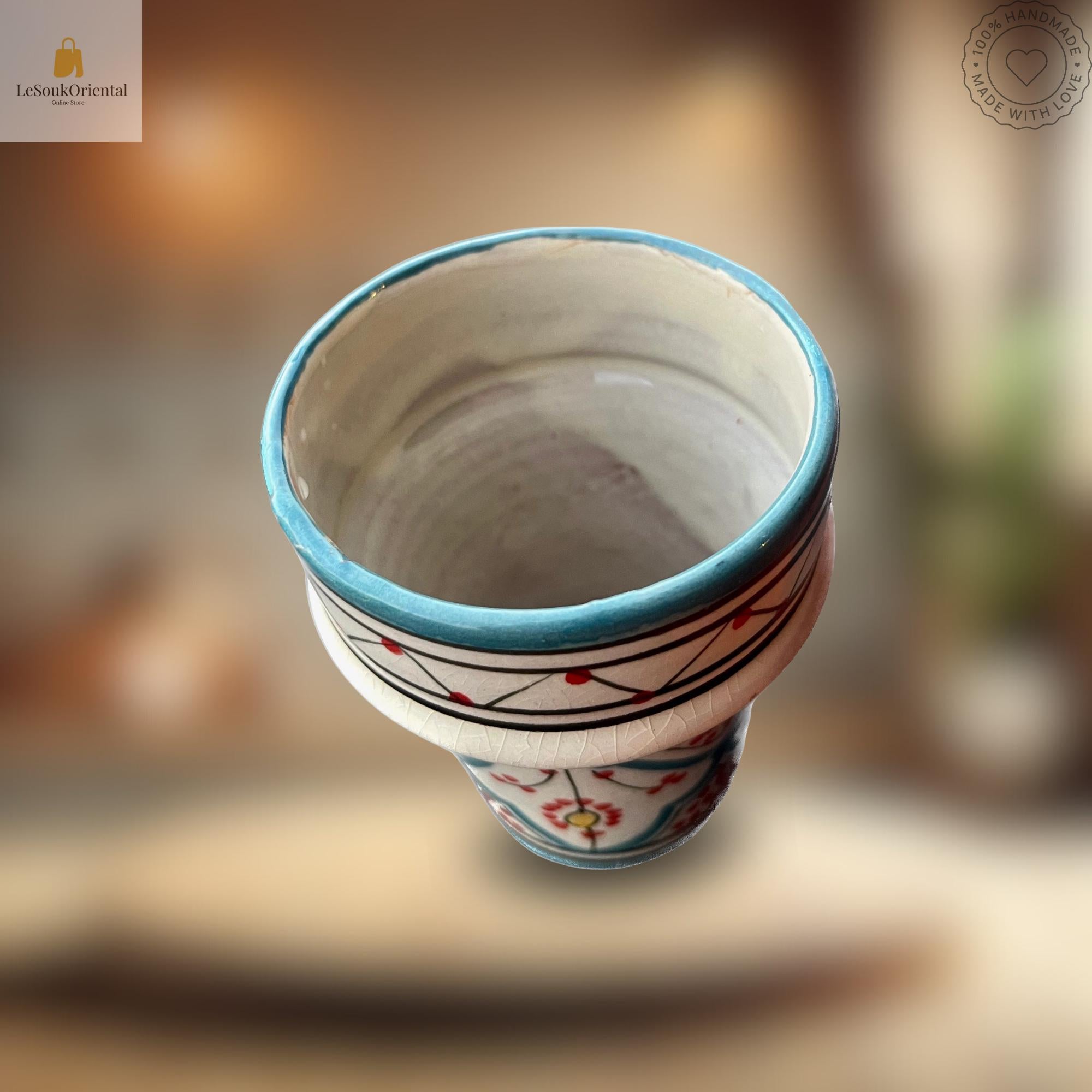 Verre à boire en argile traditionnel