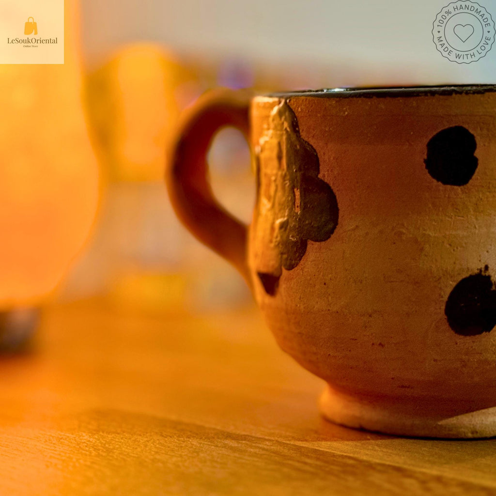 Tasse orientale marocaine en argile
